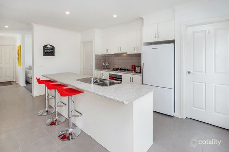 Property photo of 2/6 Sainsbury Court Mount Clear VIC 3350