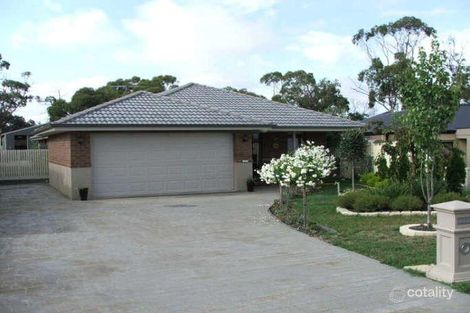15 Robinia Ct, Kilmore, VIC 3764