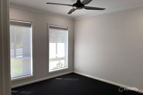 Property photo of 37 Lomandra Crescent Calderwood NSW 2527