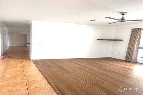 Property photo of 15 Chapple Place Forest Lake QLD 4078