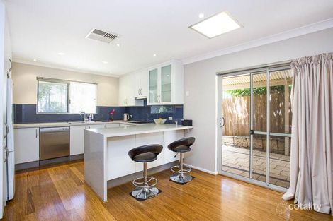 Property photo of 1/6 Kitchener Road Melville WA 6156