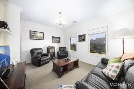 Property photo of 33 Norman Road Drouin VIC 3818
