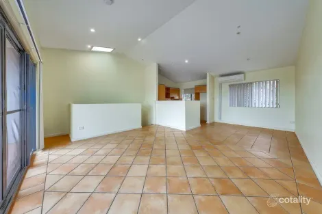 Property photo of 4/27 Flower Street Windsor QLD 4030