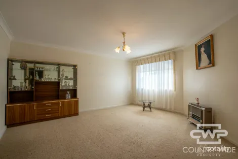 Property photo of 41 Ollera Street Guyra NSW 2365