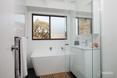 Property photo of 51 Ocean Beach Drive Shellharbour NSW 2529