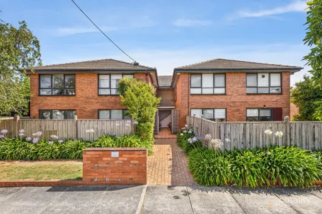 2/19 Edgewood St, Carnegie, VIC 3163