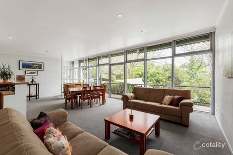 Property photo of 4 Morrison Court Mont Albert North VIC 3129