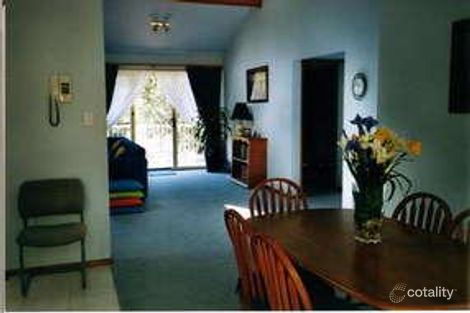 Property photo of 26 Old Farm Place Ourimbah NSW 2258