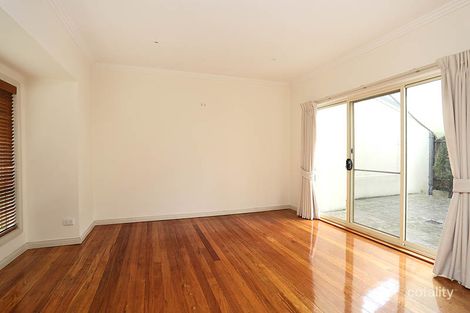 Property photo of 2/24 Whitby Street Brunswick West VIC 3055