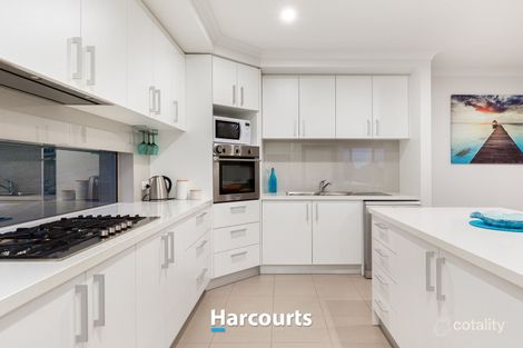 Property photo of 37 Wintersun Road Berwick VIC 3806