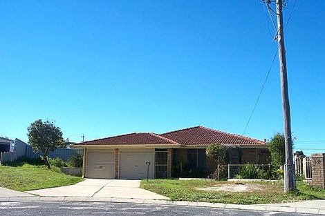 14 Kilkenny Pl, Marangaroo, WA 6064
