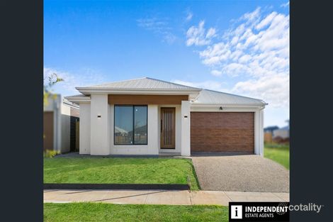 7 Dibiase Gr, Thornhill Park, VIC 3335