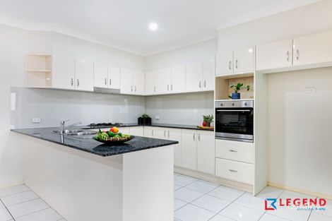 Property photo of 11 Grazier Circuit Pemulwuy NSW 2145