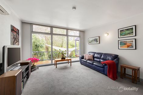 Property photo of 4 Morrison Court Mont Albert North VIC 3129