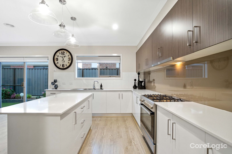 Property photo of 17 Clifton Circuit Tarneit VIC 3029