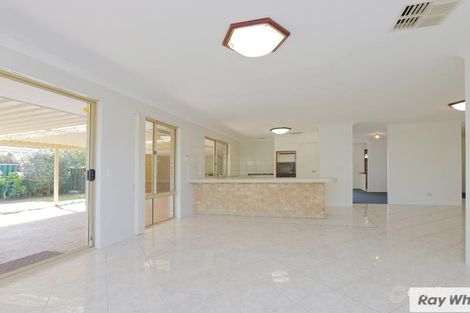 Property photo of 7 Norbertine Close Queens Park WA 6107