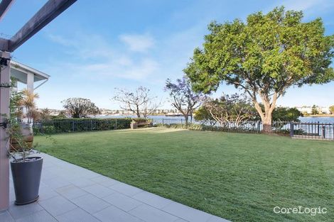 Property photo of 69/135 Macquarie Street Teneriffe QLD 4005