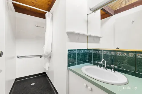 Property photo of 2/19 Albert Street Traralgon VIC 3844