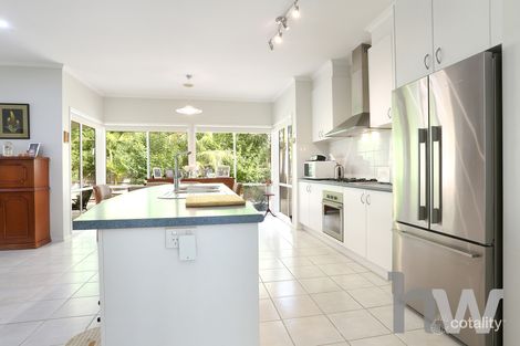 Property photo of 15 Muscat Place Waurn Ponds VIC 3216