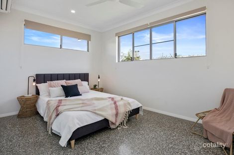 Property photo of 5 Master Circuit Trinity Beach QLD 4879
