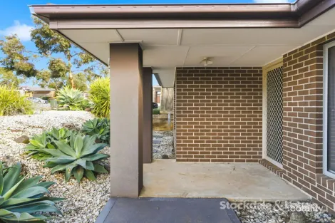 Property photo of 46 Lone Pine Square Bacchus Marsh VIC 3340