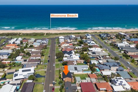 Property photo of 15 Corinda Avenue Woonona NSW 2517