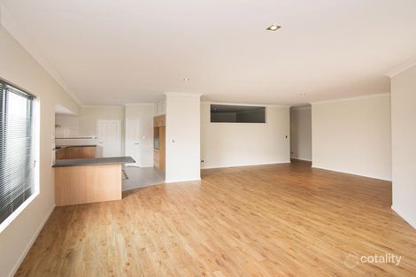 Property photo of 6 Cypress Brace Dunsborough WA 6281