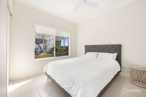 Property photo of 2 Volute Way Burrum Heads QLD 4659