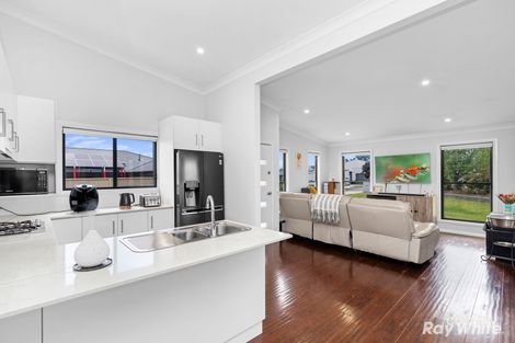 Property photo of 1/1 Cootamundra Boulevard Gobbagombalin NSW 2650