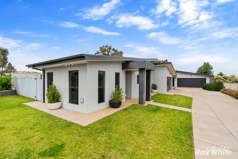 Property photo of 1/1 Cootamundra Boulevard Gobbagombalin NSW 2650