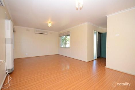 Property photo of 2 Riga Court Wodonga VIC 3690