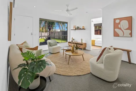 2/44 MOJAVE DR, BURLEIGH WATERS, QLD 4220