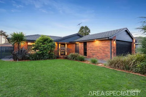 5 Elana Ct, Langwarrin, VIC 3910