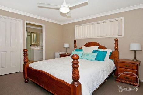 2/5 Lorenzo Dr, Coomera, QLD 4209