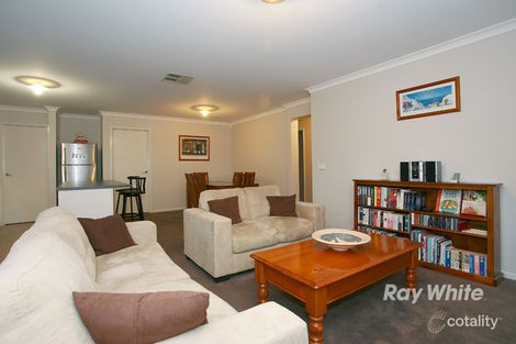 Property photo of 4 Camkerr Place Lyndhurst VIC 3975