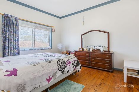 Property photo of 22 Roper Road Blue Haven NSW 2262