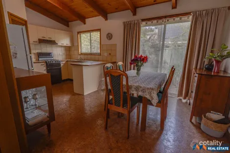 Property photo of 8 Leggio Road Myrtleford VIC 3737