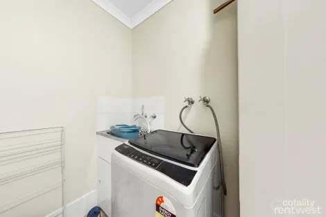 Property photo of 135 Lambeth Circle Wellard WA 6170