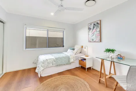 Property photo of 14 Hillside Circuit Chermside West QLD 4032