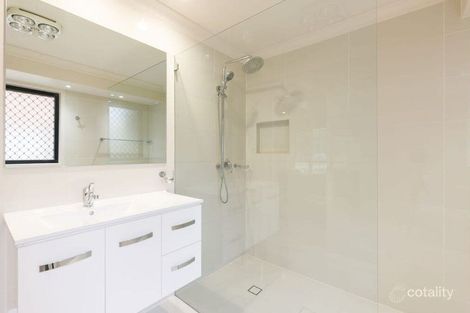 Property photo of 12 Muirfield Crescent Oxley QLD 4075