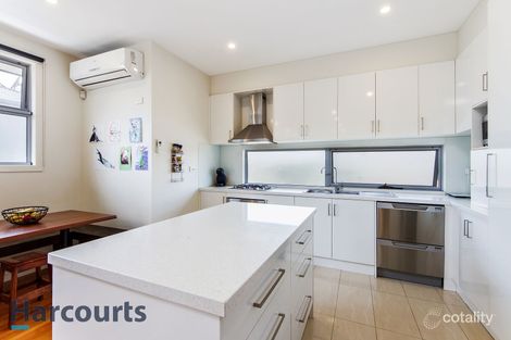 Property photo of 3/31 Sandown Road Ascot Vale VIC 3032