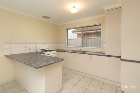 Property photo of 6 Templeton Place West Wodonga VIC 3690