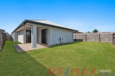Property photo of 19 Haslewood Crescent Meridan Plains QLD 4551