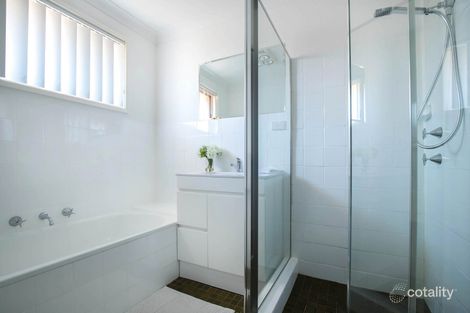 Property photo of 27 De Havilland Crescent Raby NSW 2566