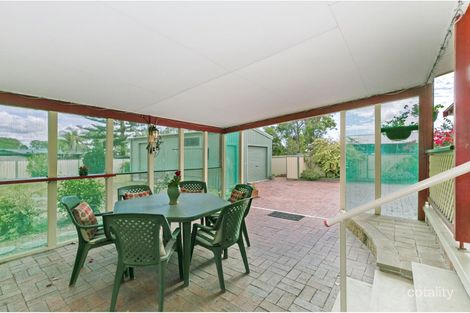 Property photo of 32 Campbell Parade Mannering Park NSW 2259