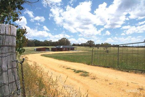 32 Kent Dr, Haddon, VIC 3351