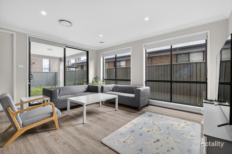 Property photo of 16 Caledonia Crescent Melonba NSW 2765