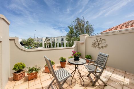 Property photo of 1/13 Small Street Hampton VIC 3188