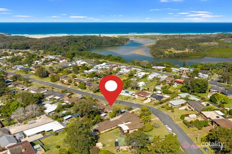 Property photo of 21 Dirrigeree Crescent Sawtell NSW 2452