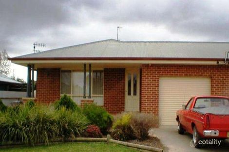 Property photo of 45 School Street Hanwood NSW 2680